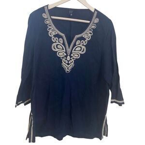 Blue Saks Fifth Avenue 100% linen lace collar 3/4 sleeve navy vneck